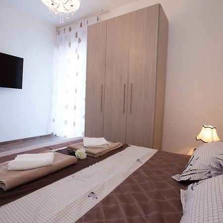 Апартаменты Residenza Alexander Luxury 1 Верона Экстерьер фото