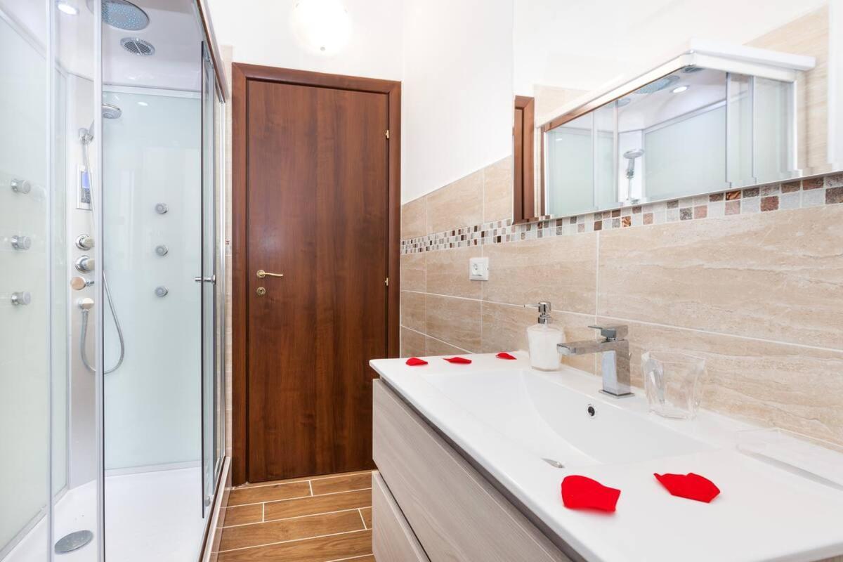 Апартаменты Residenza Alexander Luxury 1 Верона Экстерьер фото